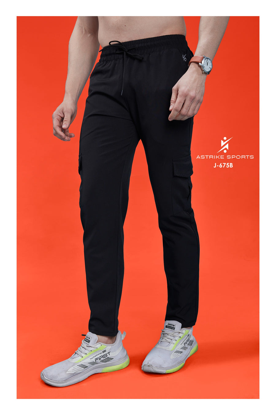 Men Solid Relax Fit Sports Cargo Trackpants Special Black J-675-(B)