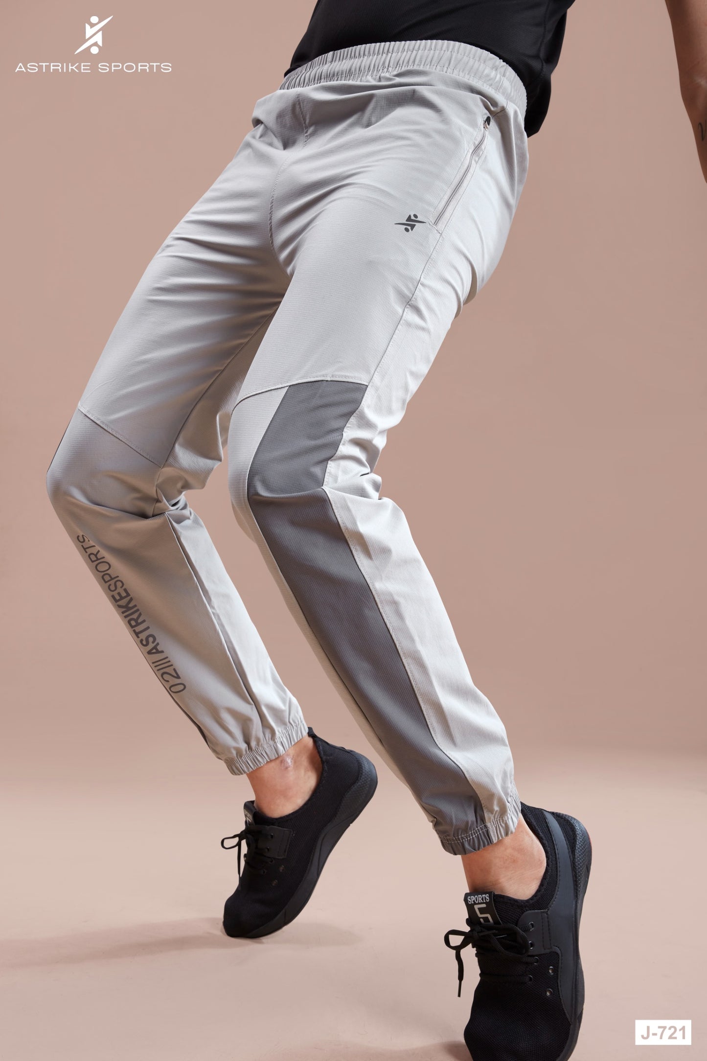 Men Solid Relax Fit Joggers at Wholesale Price J 721 | 6 Pcs Box