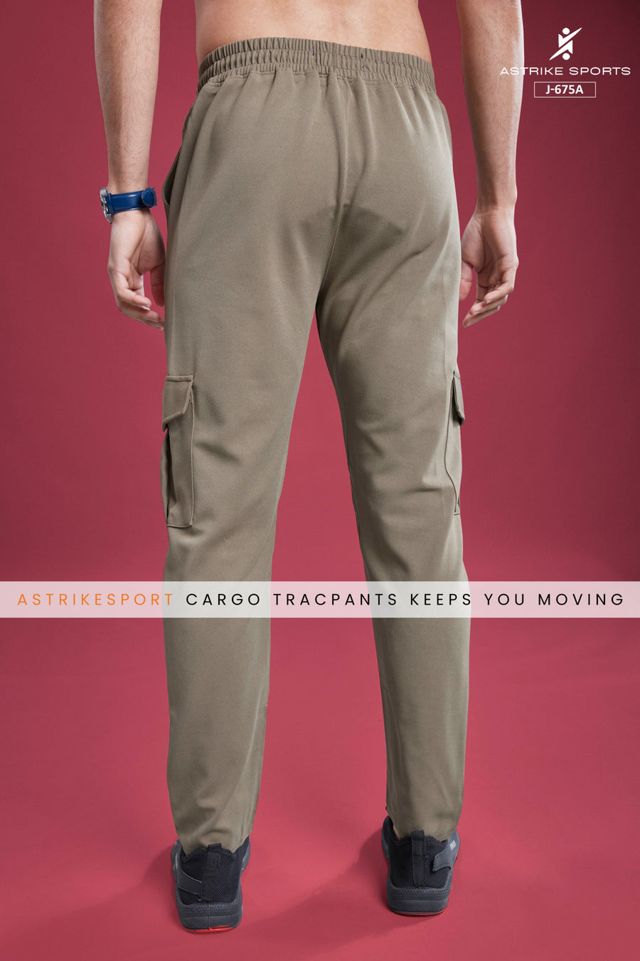 Men Solid Relax Fit Sports Cargo Trackpants at Wholesale Price J 675A | 8 Pcs Box