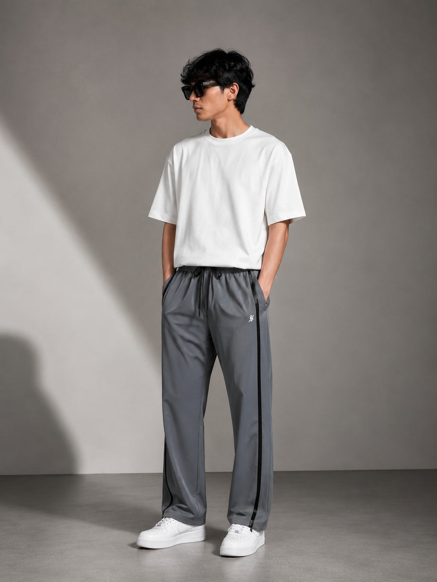 Men Solid Baggy Fit Trackpant at Wholesale Price A-10 | 6 Pcs Box